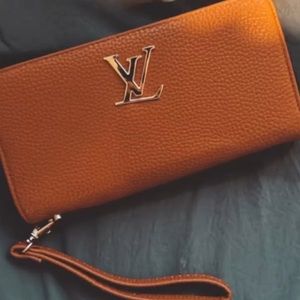 LV wallet